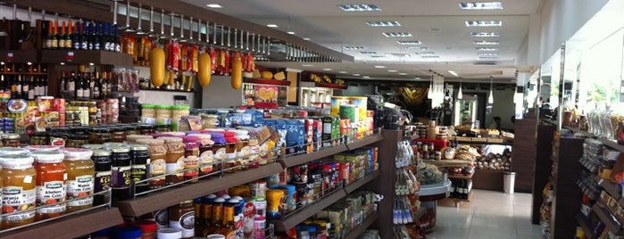 Pand'oro Delicatessen is one of Restaurantes Aracaju.