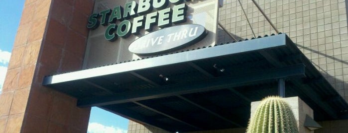 Starbucks is one of John'un Beğendiği Mekanlar.