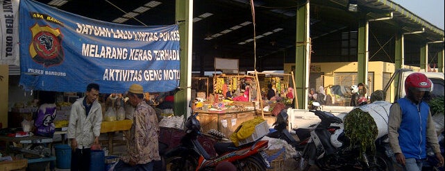 Pasar Cileunyi is one of Guide to Bandung.
