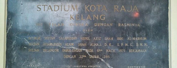 Stadium Kota Raja Klang (Padang Sultan Sulaiman) is one of Orte, die ꌅꁲꉣꂑꌚꁴꁲ꒒ gefallen.