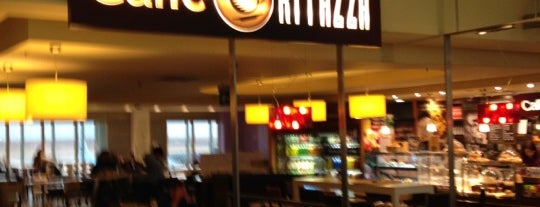 Caffè Ritazza is one of Tempat yang Disukai Maria.