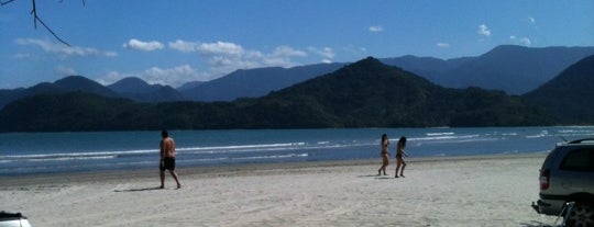 Praia do Estaleiro is one of Lugares favoritos de Mauricio.