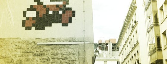Super Mario - Pixel Art is one of Space Invader.