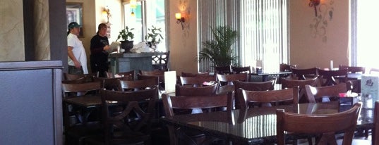 Genovese's Italian Cafe is one of Daytona Beach.