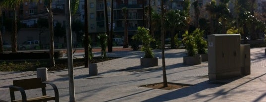Plaça Blanes is one of Orte, die Juan Pedro gefallen.