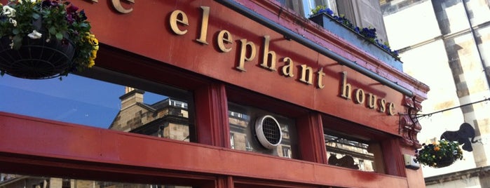 The Elephant House is one of Harry Potter & The Mayor Of Diagon Alley.