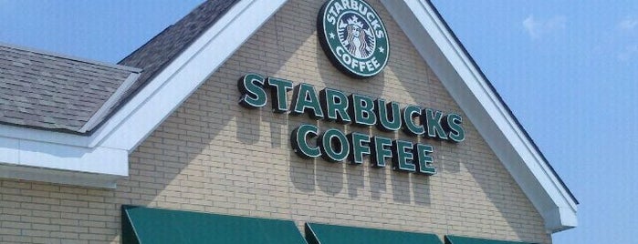 Starbucks is one of สถานที่ที่ Andy ถูกใจ.