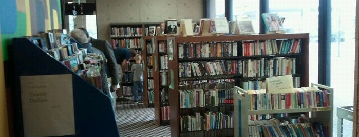 Must-visit Bookstores in Wichita