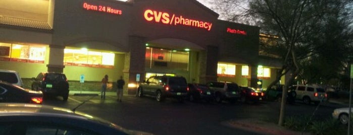 CVS pharmacy is one of Lugares favoritos de Marshie.