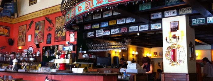 Iguana Bar & Grill is one of nomnomnom.