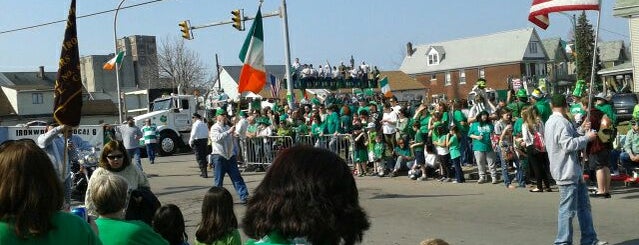 "Old Neighborhood" St. Patrick's Day Parade is one of Fun.