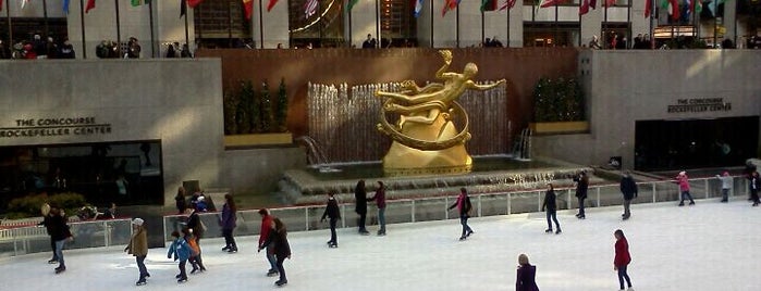 Rockefeller Center is one of To do in NY.