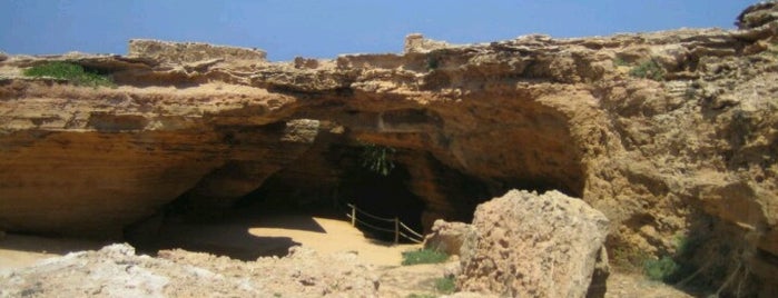 Les Grottes De Haouaria is one of Nabeul : To Do List.
