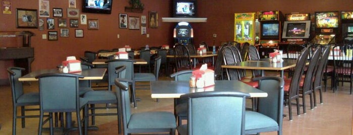Highland Pizza Shop is one of Evansville, IN - Businesses.
