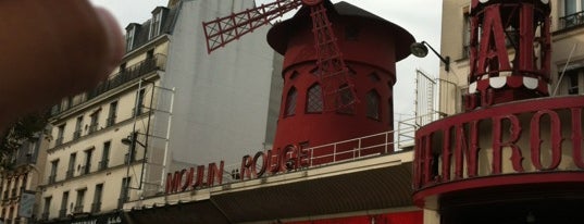 Moulin Rouge is one of París 2012.