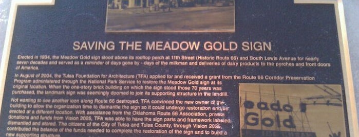 Meadow Gold Sign is one of Lugares favoritos de BP.