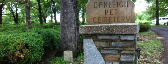 Oakleigh Pet Cemetery is one of Oh Maryland!.