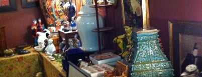 Hollands Antiques is one of Windsor's Best.