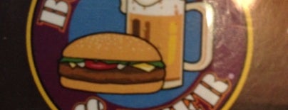 Burgers and Beer is one of Tempat yang Disukai Keith.
