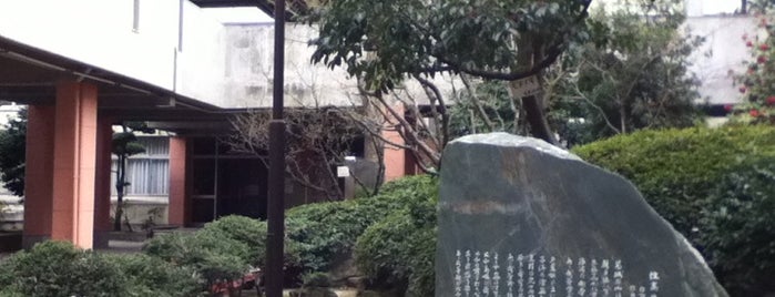 大阪府立住吉高等学校 is one of VENUES for ABENO in media.