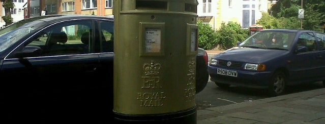 Team GB Gold PostBox - Mo Farah (10,000 m) is one of Places.