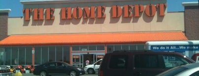 The Home Depot is one of Tempat yang Disukai Marni.