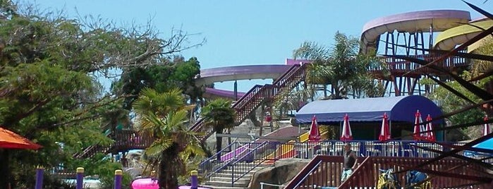 Raging Waters is one of Things to do @ Bay Area.