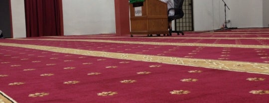 Surau Al Hijrah Kota Kemuning is one of ꌅꁲꉣꂑꌚꁴꁲ꒒'ın Beğendiği Mekanlar.