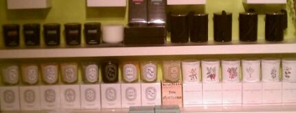 Scent Bar is one of Lucky Mag.