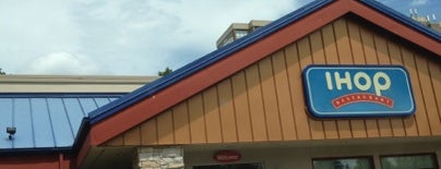 IHOP is one of Jaredさんのお気に入りスポット.