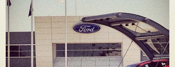 Ford Motor Co. Louisville Assembly Plant is one of Rick'in Beğendiği Mekanlar.