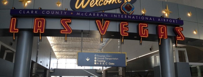 Harry Reid Uluslararası Havalimanı (LAS) is one of To Do in Vegas Like a Carioca! ;-).