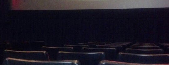 Hawthorne Theaters is one of Lugares favoritos de Amy.
