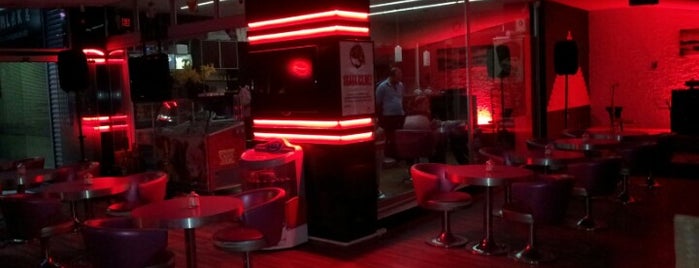CafeS-Karaoke Restaurant is one of yeryer anadolu.