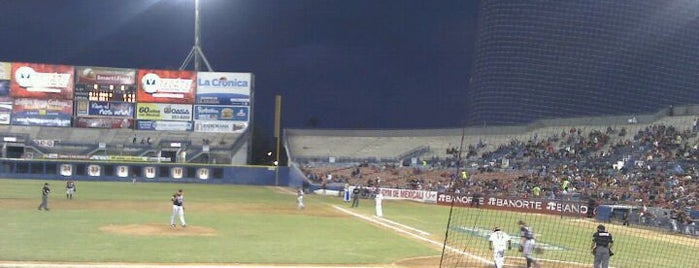 Estadio B'Air is one of Un Tour por Mexicali.