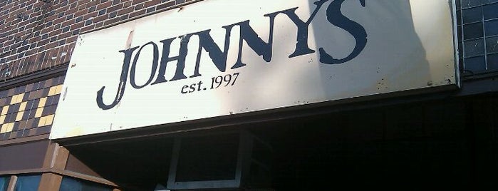 Johnny's Irish Pub is one of Irish Pubs.