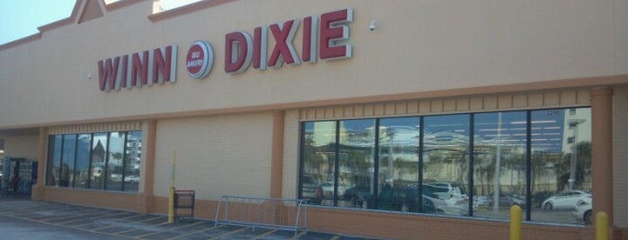 Winn-Dixie is one of Tempat yang Disukai Steve.