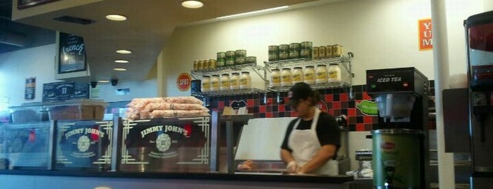Jimmy John's is one of Locais curtidos por Nathan.