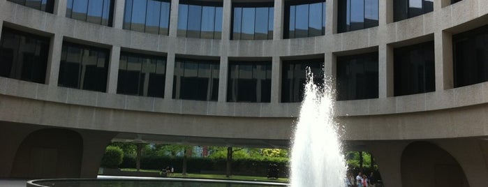 Hirshhorn Museum and Sculpture Garden is one of Must-visit Arts & Entertainment in Washington.