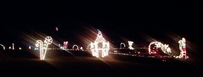 Symphony Of Lights is one of Lindsey’s Liked Places.