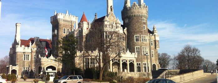 Casa Loma is one of Toronto City Guide #4sqCities.