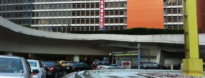 新宿駅西口駐車場 is one of Shinjuku dungeon.