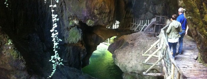 Grotte del Caglieron is one of Nature Getaways in Treviso province.