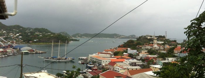 St. George's is one of Karibik.