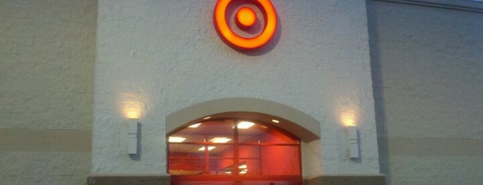 Target is one of Lugares favoritos de Lisa.