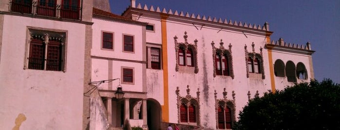 Национальный дворец Синтры is one of Portugal.