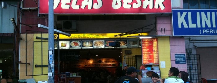 Restoran Air Buah Gelas Besar is one of Makan @ Gombak/Hulu Langat/Hulu Selangor.