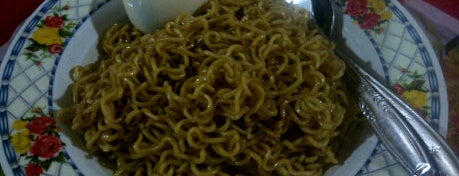 Mie Ucup is one of Kuliner PALU Sulawesi Tengah.