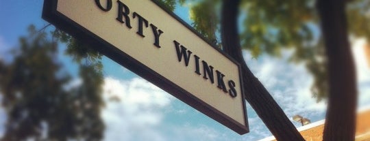 Forty winks is one of Lieux sauvegardés par Jessica.