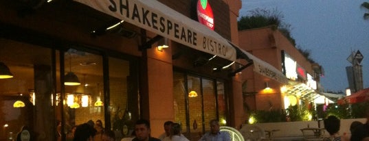 Shakespeare Coffee & Bistro is one of Kahvecilerr.